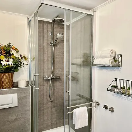 Bellevue - Zentrum - Netflix - Parkplatz