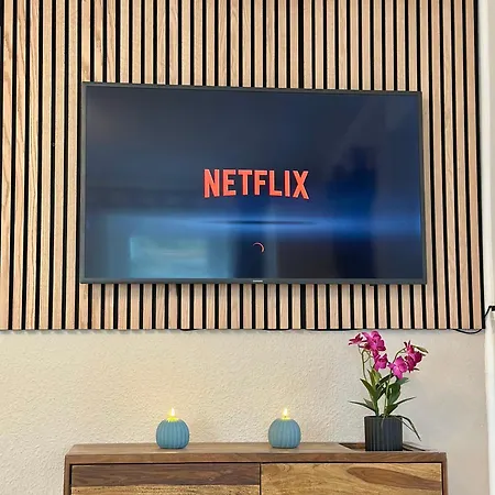 Bellevue - Zentrum - Netflix - Parkplatz Bad Schandau