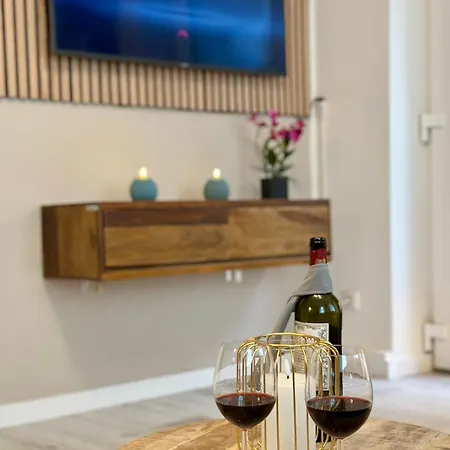 Bellevue - Zentrum - Netflix - Parkplatz Bad Schandau